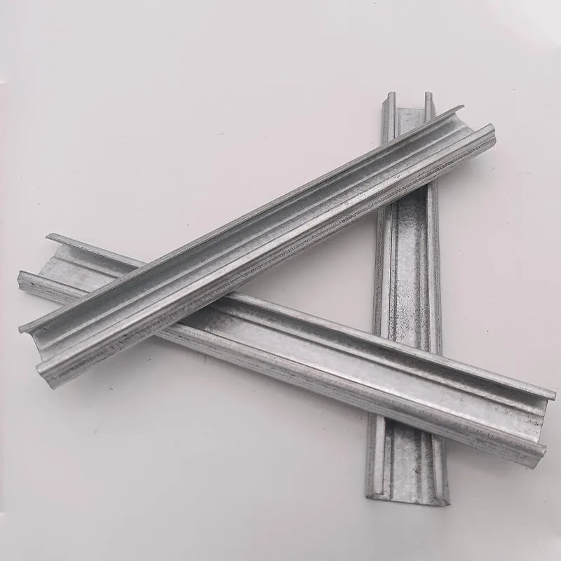 Emplacement pour carte de serre/circlip de fente